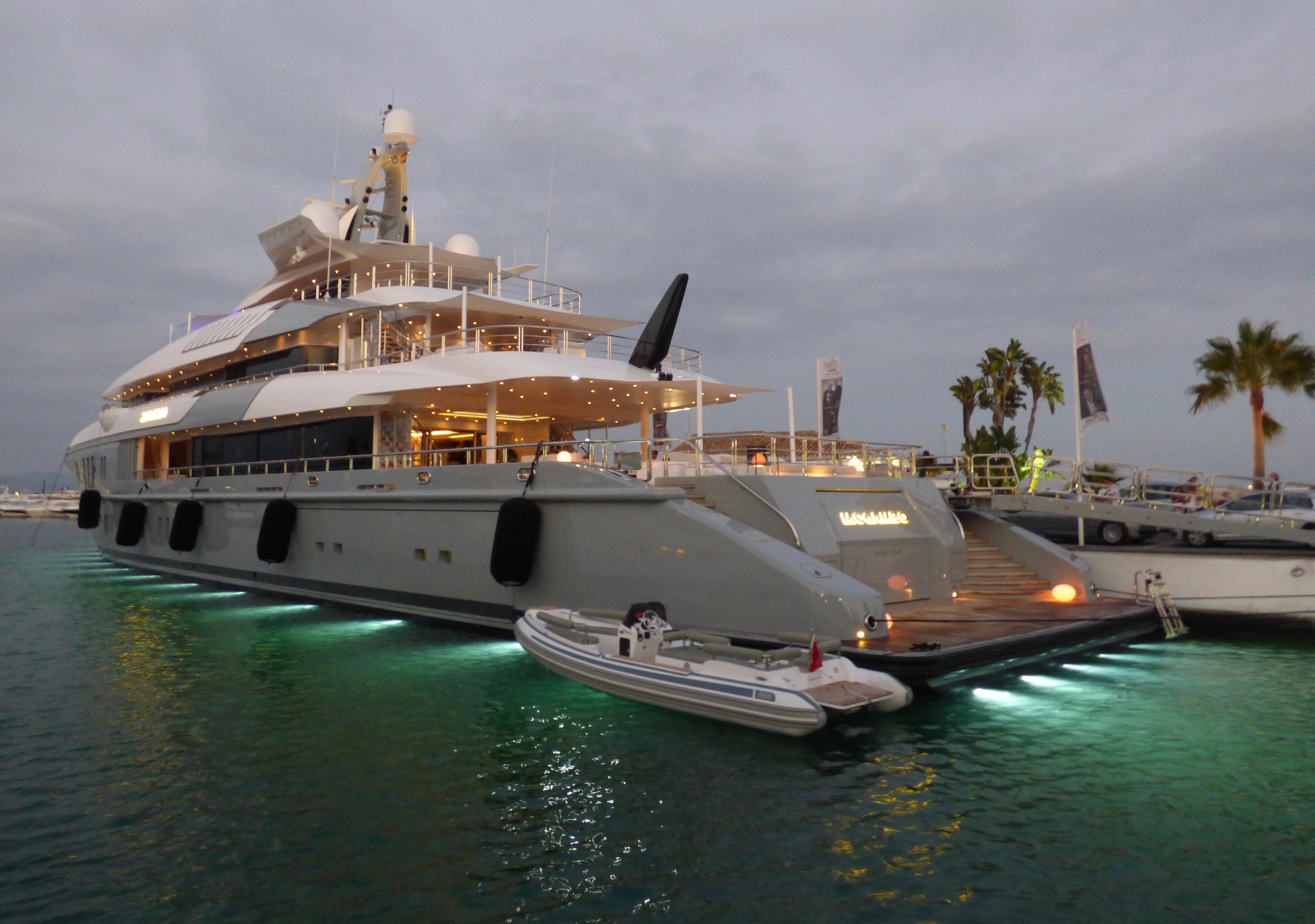 yacht night rental